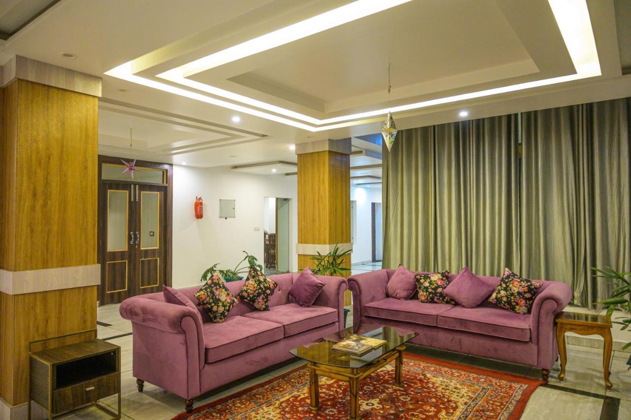 โกลเดน ร็อค ธรรมศาลา เอเอ็ม โฮเทล คอลเลคชั่น Hotel ดารัมซาลา ภายนอก รูปภาพ